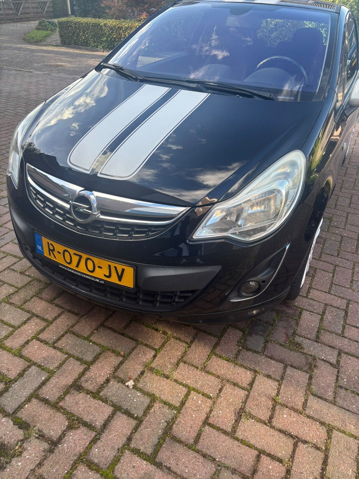 Opel Corsa 1.4 16V 3D 2011 Zwart OPC uitvoering, Auto's, Voorwielaandrijving, Stof, 40 €/maand, 4 cilinders