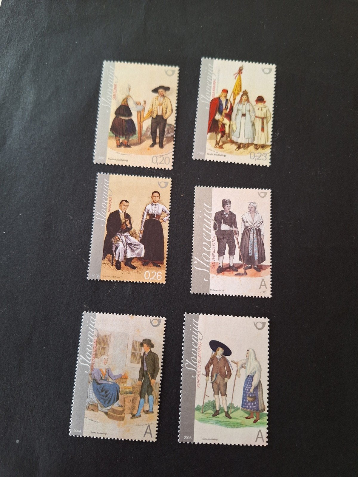 Slovenie: 6 verschillende Klederdracht postzegels., Verzenden, Overige landen, Postfris