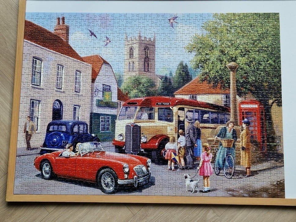 Falcon puzzel 1000 stukjes 'The Village Bus', Ophalen of Verzenden, Meer dan 50 stukjes, Zo goed als nieuw, 6 jaar of ouder