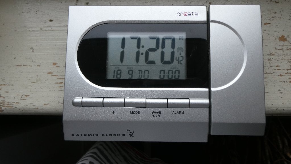 Atomische klok, wekkerradio met projectie, wekkerradio, Ophalen of Verzenden
