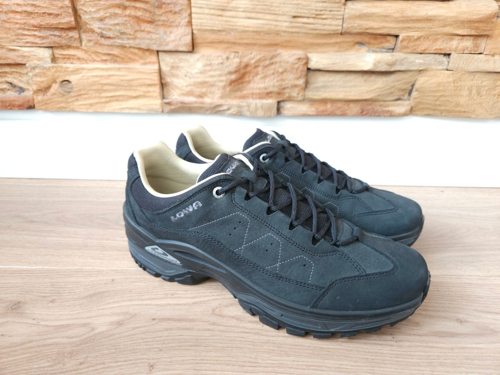 Lowa Stato IV maat 10,5 / 45 wandelschoenen bergschoenen zwa, Lowa, Zwart, Nieuw, Ophalen of Verzenden