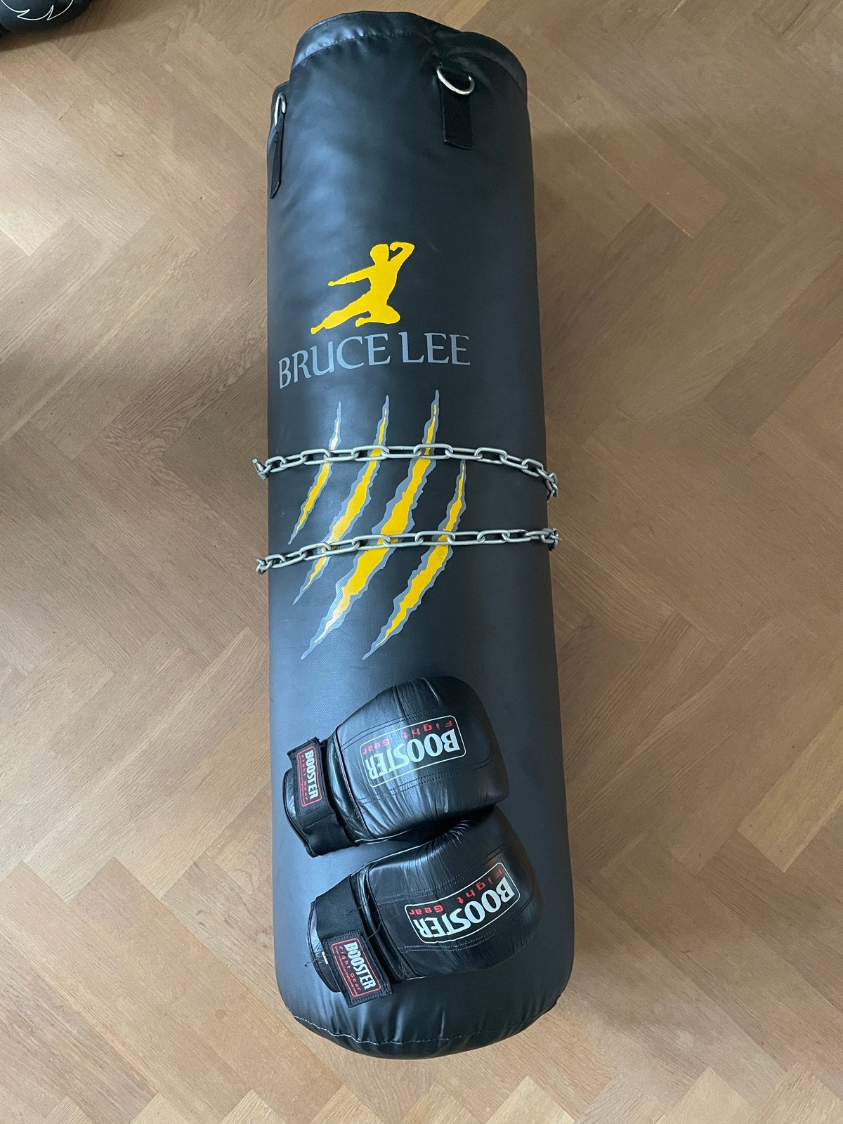 Bruce Lee Bokszak, Boksbal en Bokshandschoenen Set, Sport en Fitness, Ophalen, Gebruikt, Bokszak