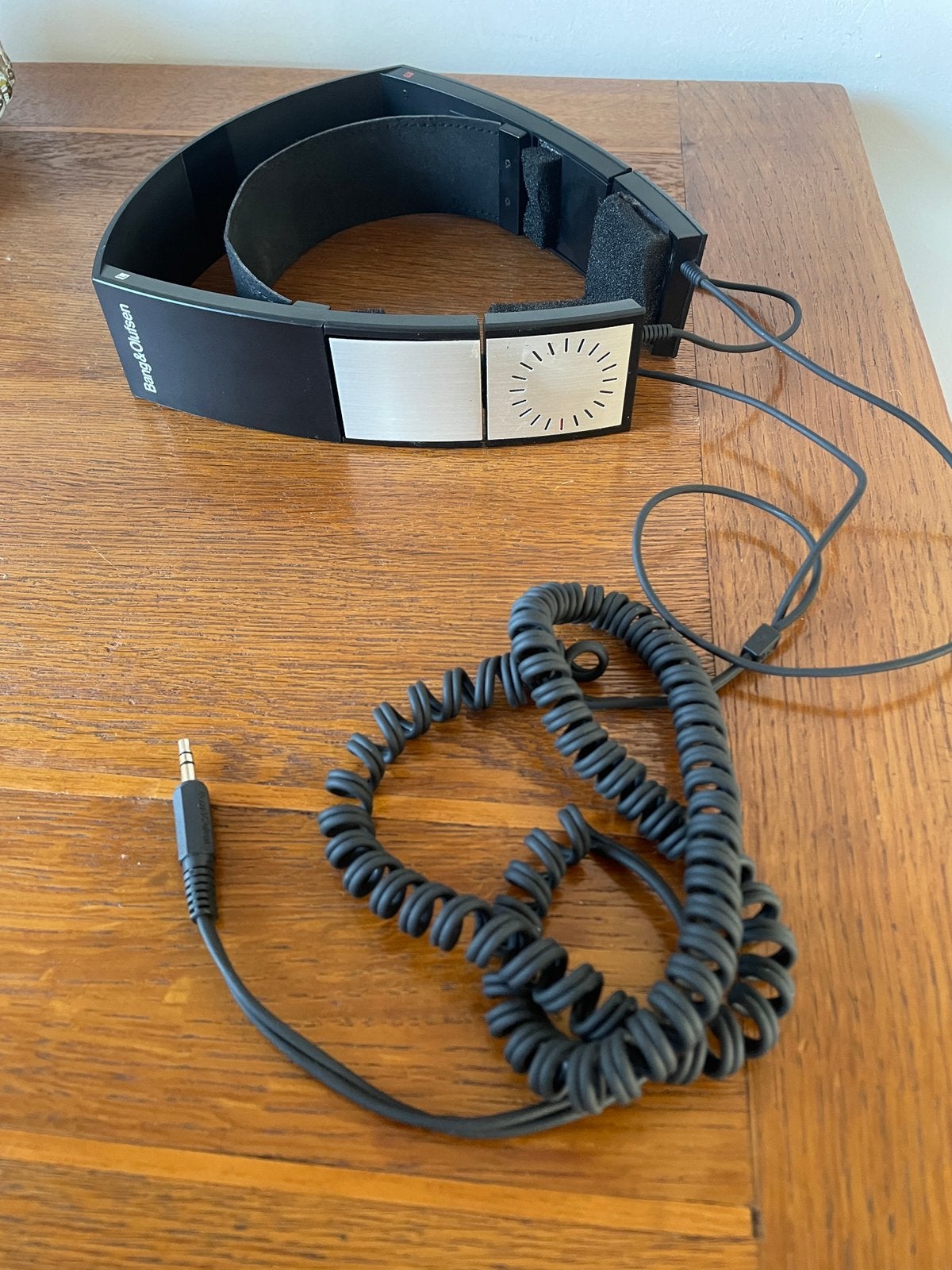 Bang & Olufsen Form 1, Audio, Tv en Foto, Koptelefoons, Gebruikt, Op oor (supra aural), Overige merken, Ophalen of Verzenden