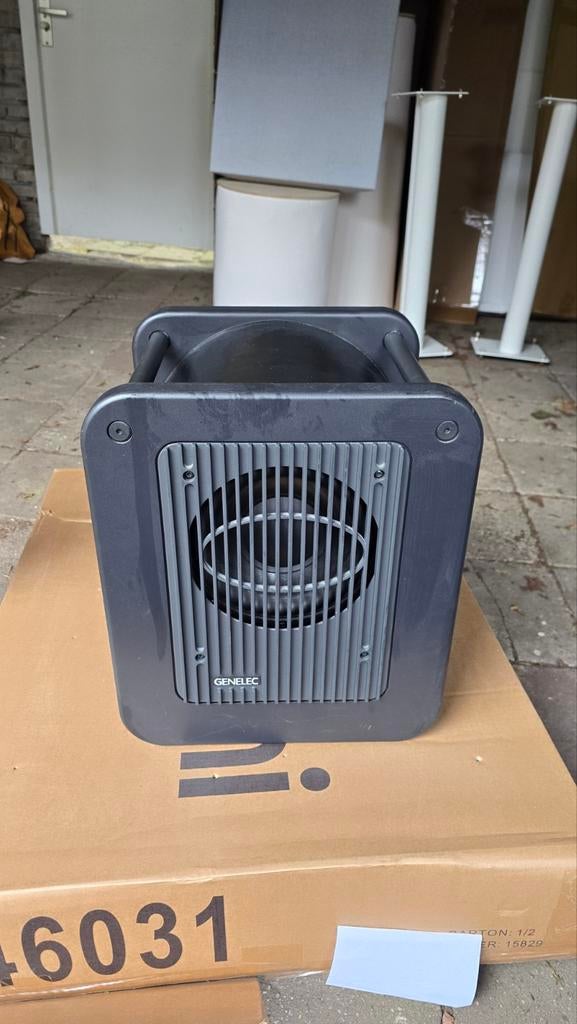 Genelec 7050C actieve studio subwoofer, Audio, Tv en Foto, Luidsprekers, Gebruikt, Subwoofer, 120 watt of meer, Ophalen