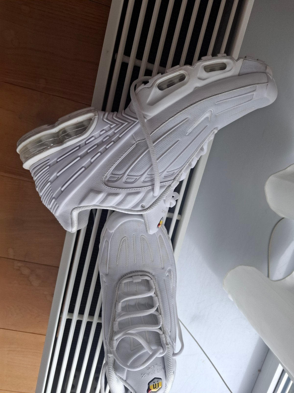 Nike air max plus, Ophalen of Verzenden, Zo goed als nieuw, Wit, Nike air max