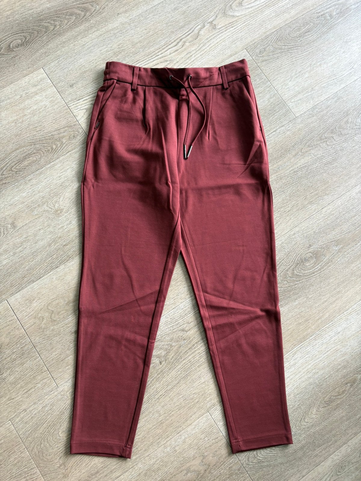 Nieuw, broek van only, maat m, lengte 32, Maat 38/40 (M), Overige kleuren, Nieuw, Ophalen of Verzenden