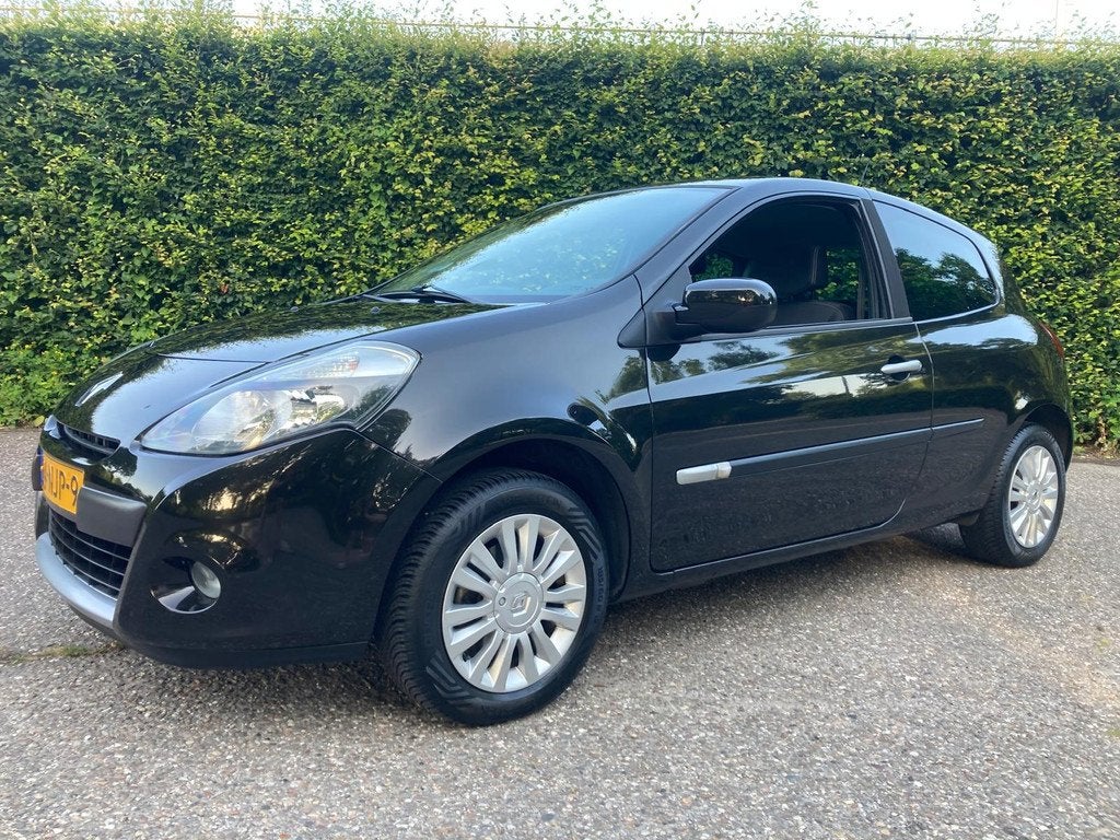 Renault Clio 1.2 Collection (bj 2010), Auto's, Renault, Bedrijf, Te koop, Clio, ABS, Airbags, Airconditioning, Alarm, Boordcomputer