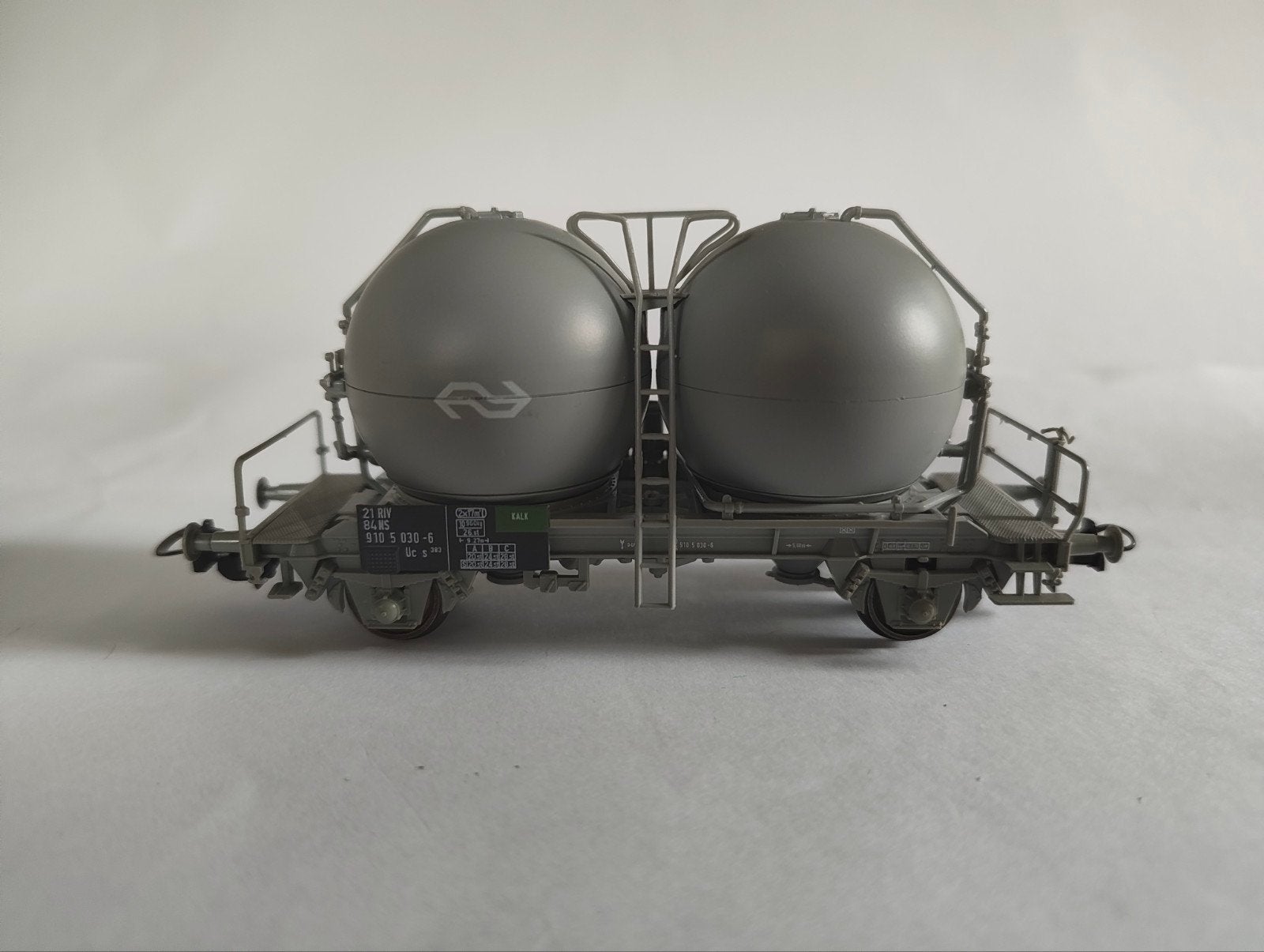 Roco 46860 bollenwagen NS kalk, zo goed als nieuw, Hobby en Vrije tijd, Modeltreinen | H0, Gelijkstroom, Overige typen, Ophalen of Verzenden