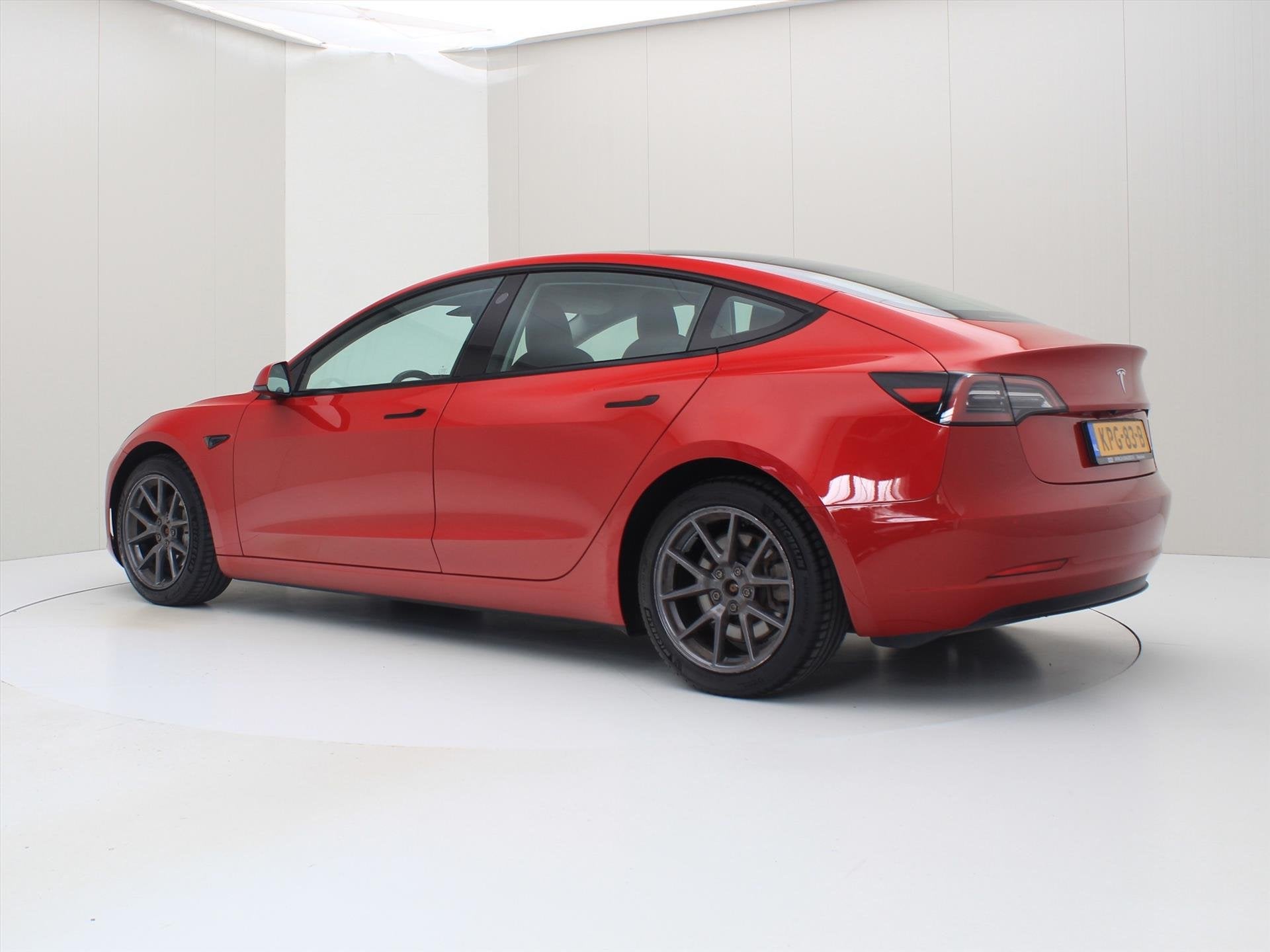 Tesla Model 3 Long-Range AWD 351pk 75 kWh UPGRADE [ WARMTEPO, Auto's, Automaat, Gebruikt, Zwart, Adaptive Cruise Control