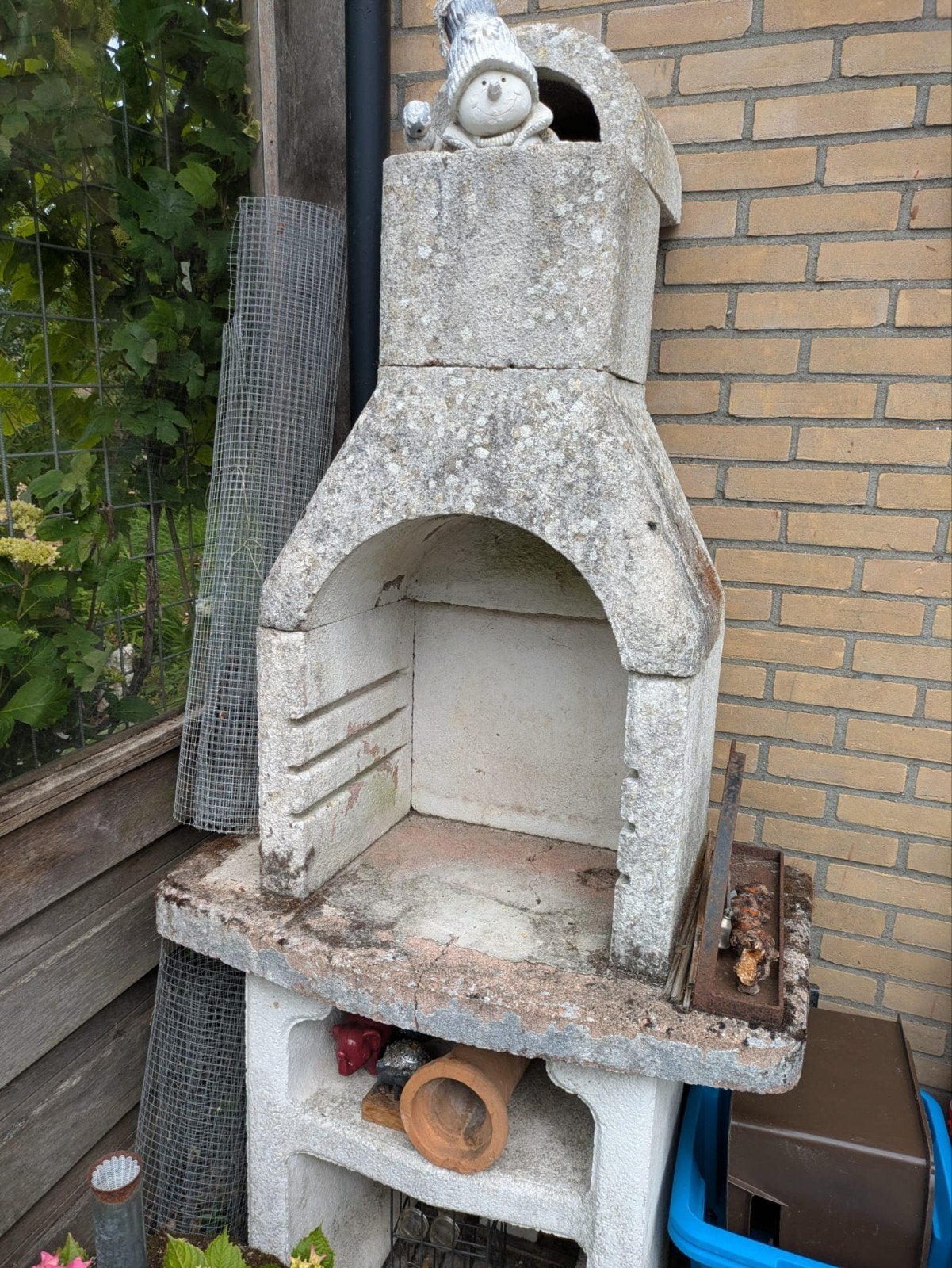 Stenen barbecue, Ophalen
