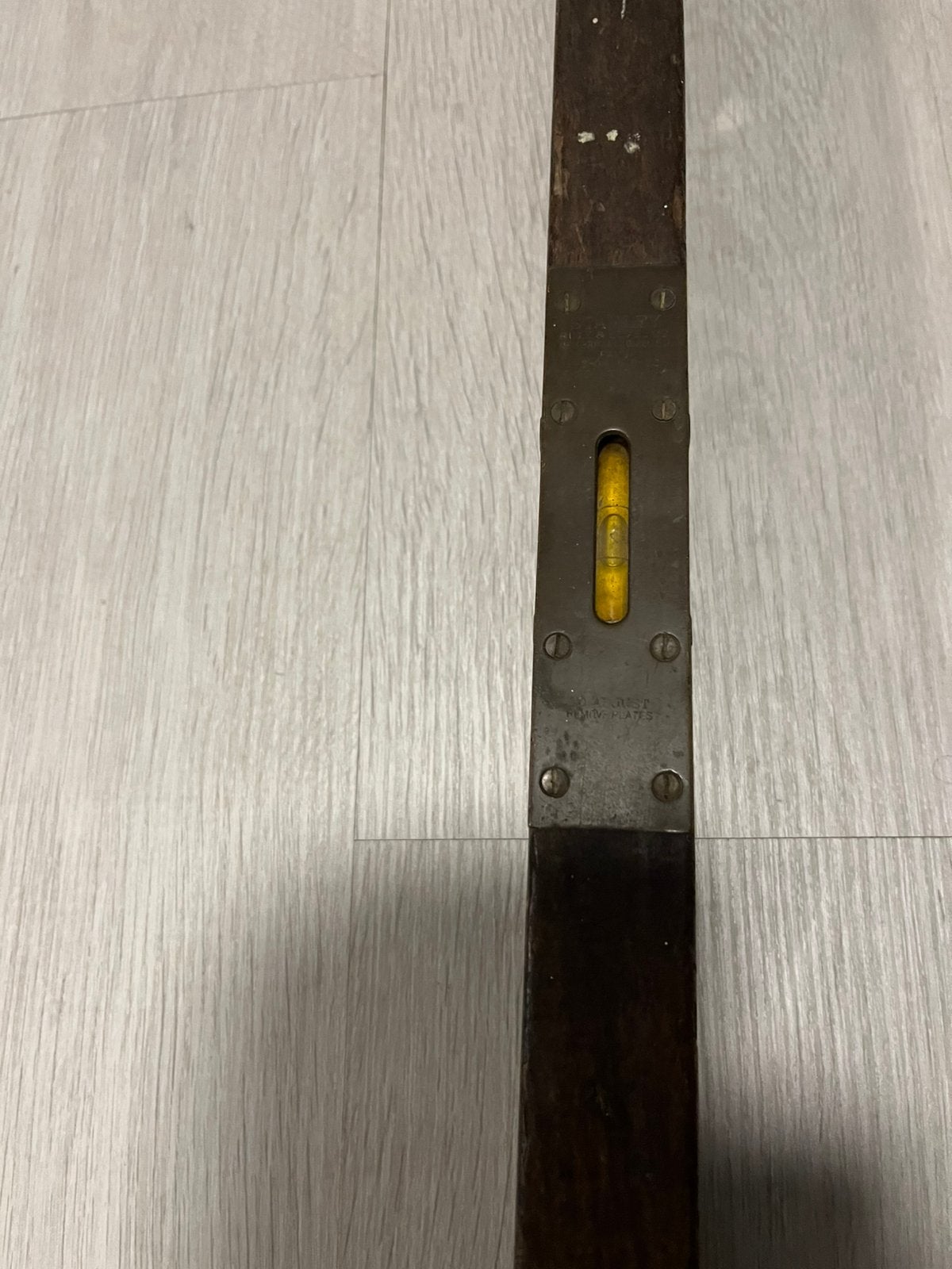 Antieke houten waterpas met messing - 66cm, Antiek en Kunst, Ophalen of Verzenden
