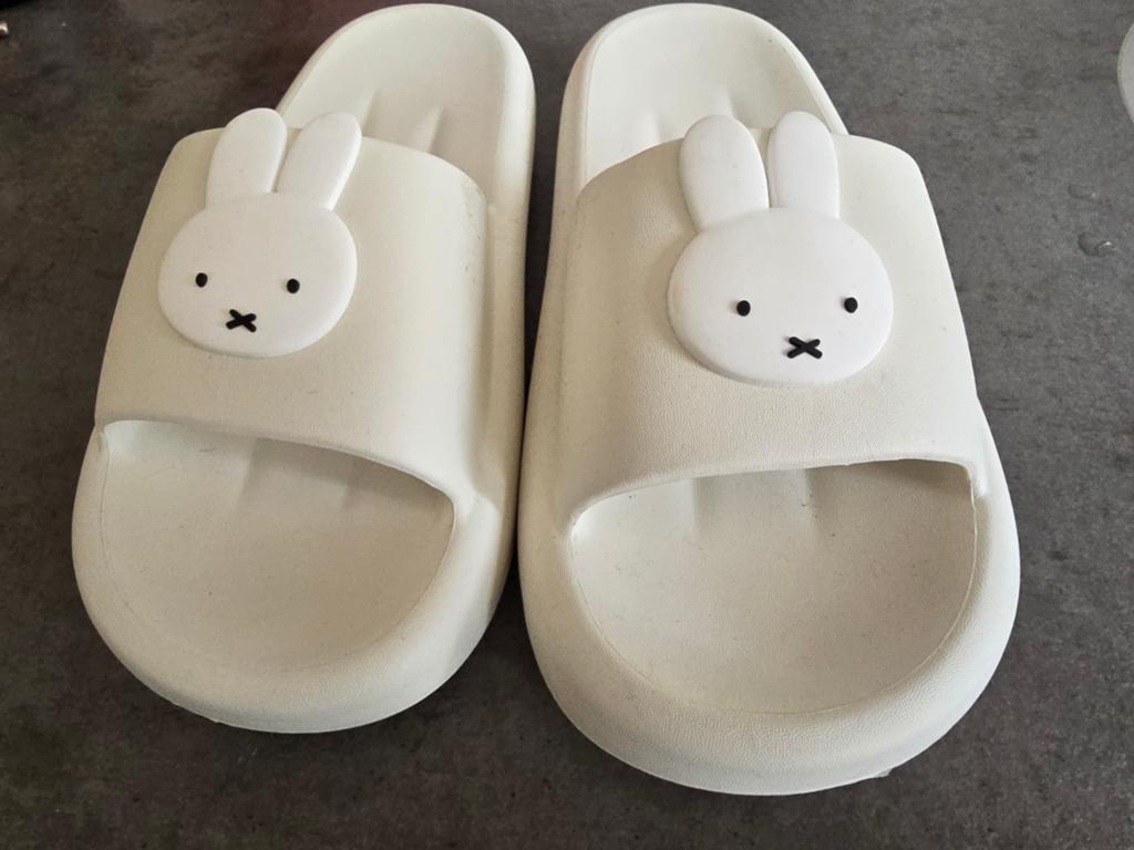NIJNTJE / MIFFY HEMA (BAD) SLIPPERS, Kleding | Dames, Schoenen, Nieuw, Slippers, Wit, Ophalen of Verzenden