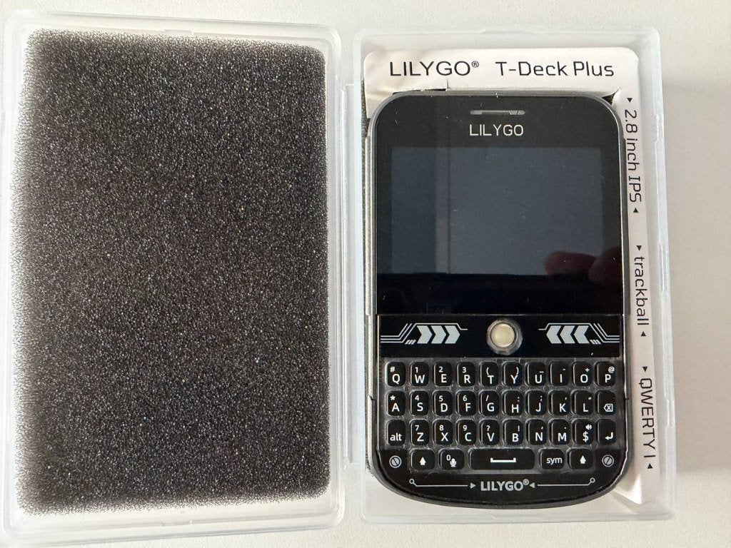 Lilygo T-Deck Plus + 2 externe antennes + Ripple Firmware, Ophalen of Verzenden, Zo goed als nieuw, Zender en Ontvanger