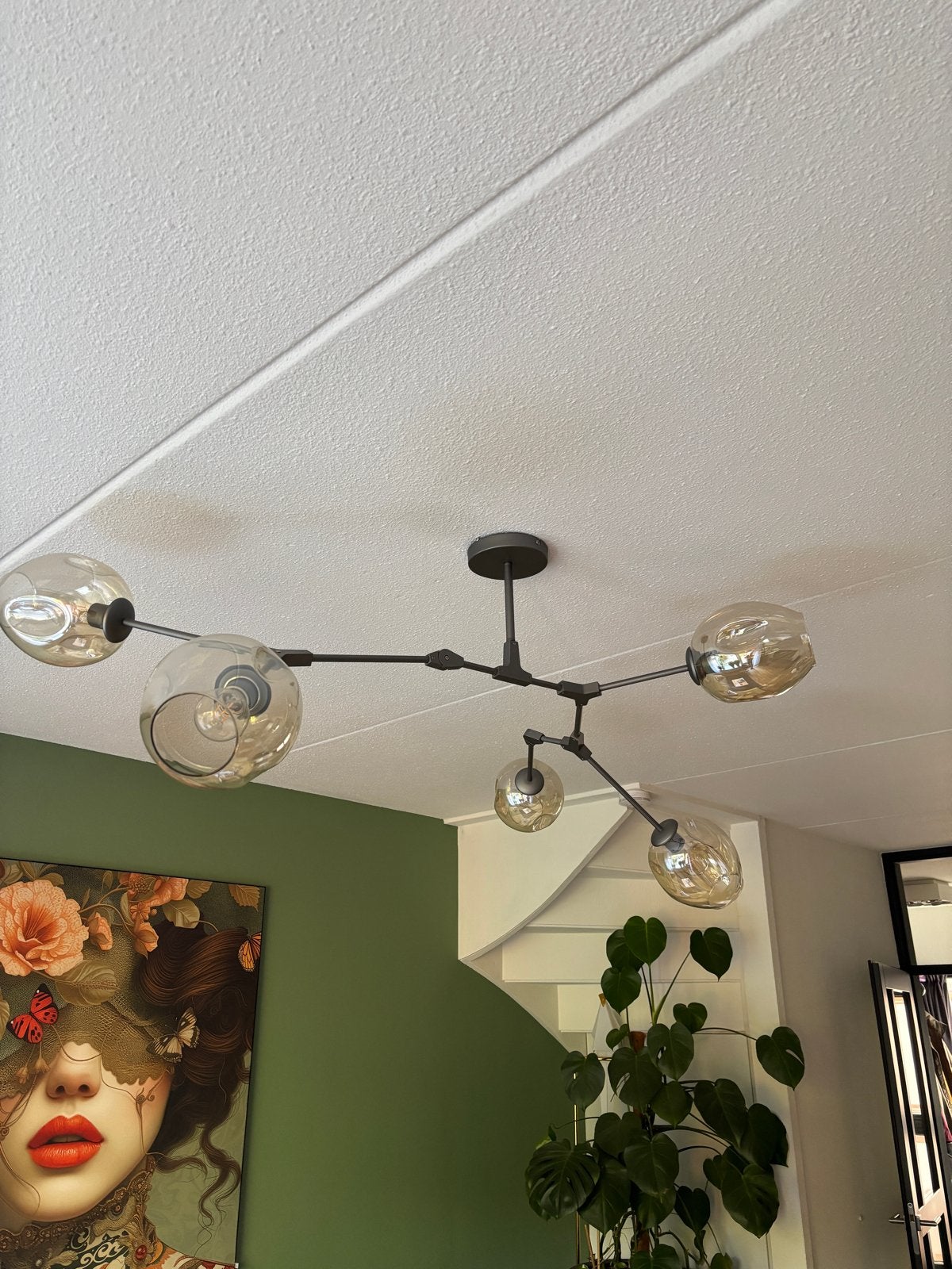 Moderne plafondlamp met 5 amberkleurige glazen bollen, Ophalen, Gebruikt, Glas, E27 (groot)