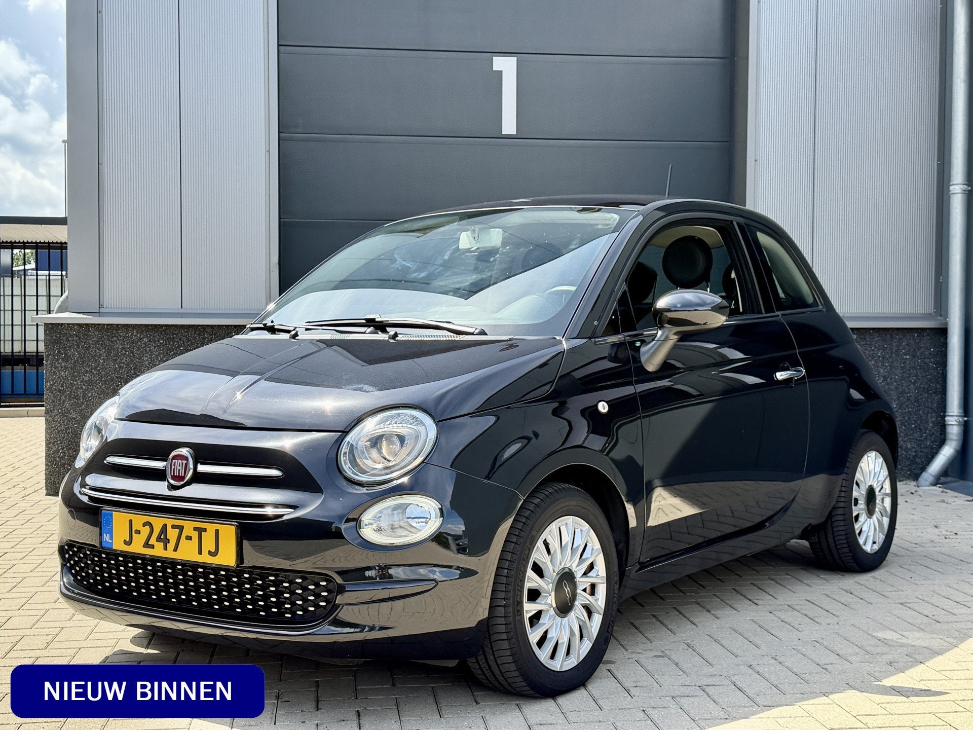 Fiat 500 1.2 Young Facelift *Panoramadak* Leder / ECC Clima, Auto's, Fiat, Voorwielaandrijving, Gebruikt, 4 cilinders, 4 stoelen