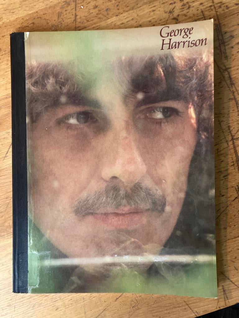 George Harrison boek, Boeken, Ophalen of Verzenden, Gelezen, Artiest