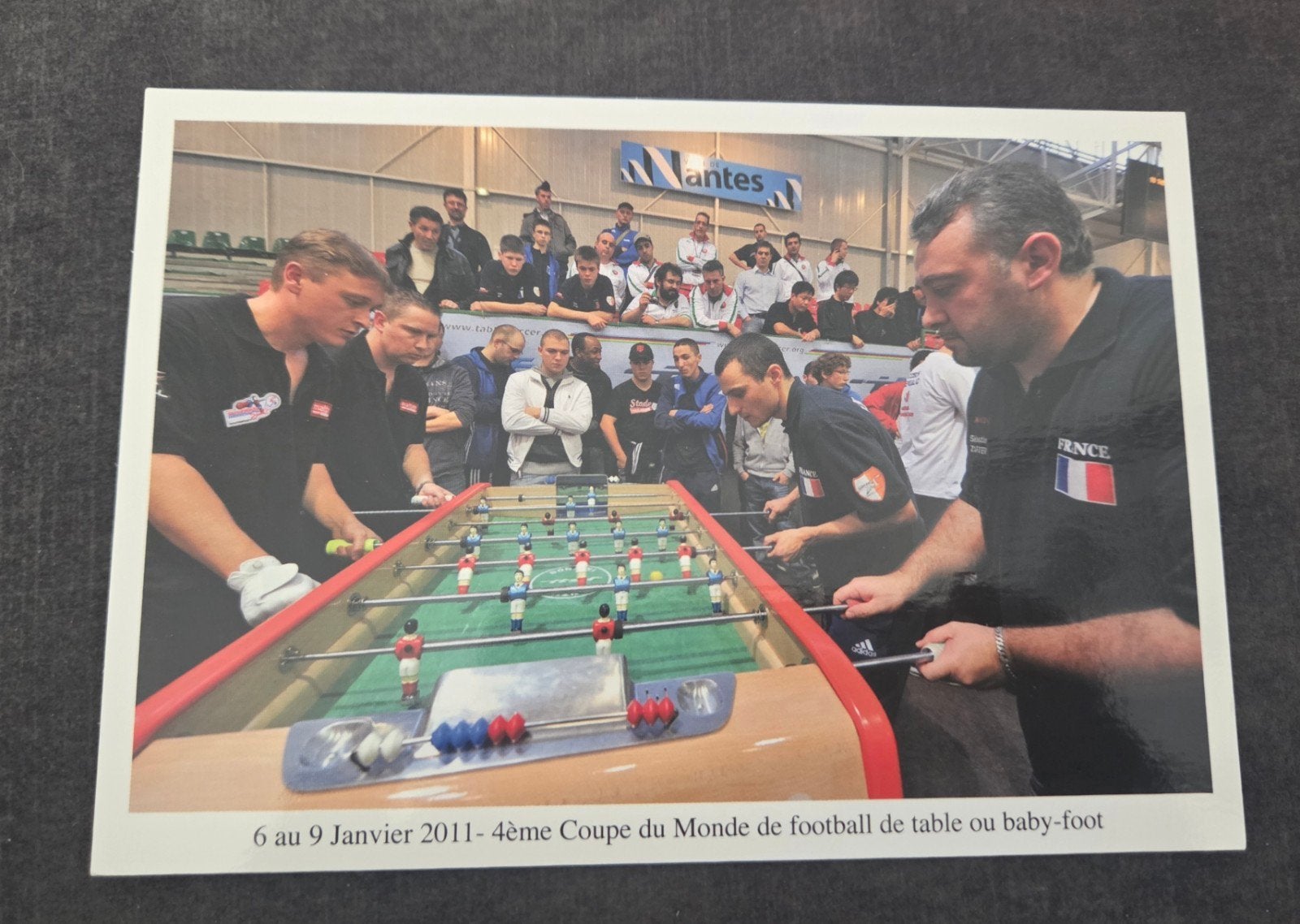 Ansichtkaart WK Tafelvoetbal 2011 Nantes, Verzamelen, Verzenden, 1980 tot heden, Ongelopen, Overige thema's