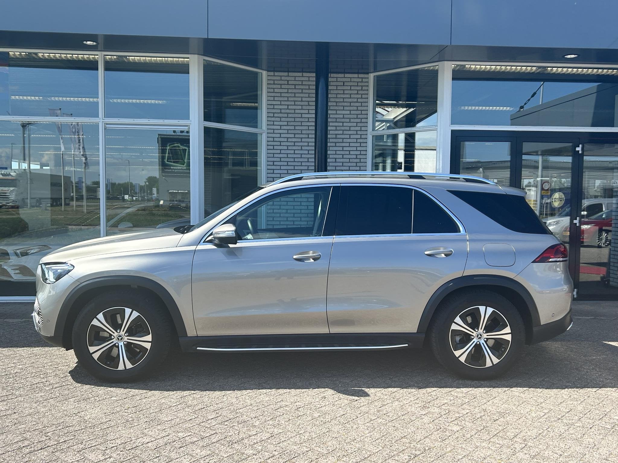 Mercedes-Benz GLE-klasse 350 e 4MATIC | Elektrische Stoelen, Auto's, Stof, Gebruikt, 4 cilinders, GLE