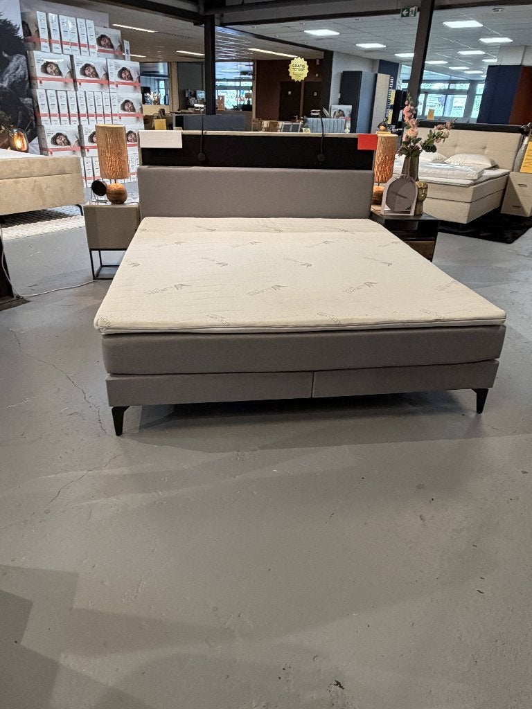 GEEN MEERPRIJS VOOR EEN GROTER BED!ALLE MATEN SLECHTS €699, Huis en Inrichting, Slaapkamer | Boxsprings, Ophalen, 180 cm, 200 cm