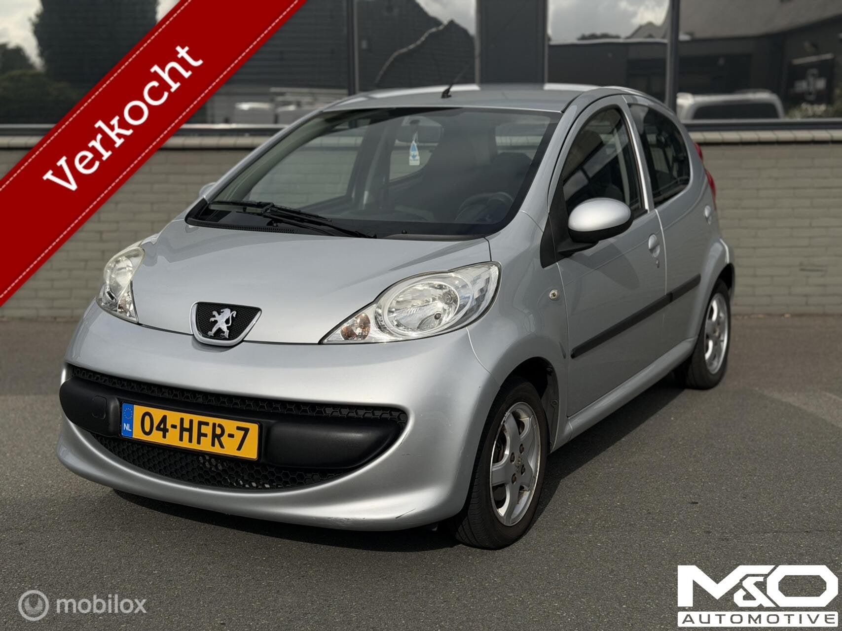 Peugeot 107 1.0-12V XR | 83.000 KM | 5-DEURS | AIRCO | APK, Voorwielaandrijving, Stof, Gebruikt, Metallic lak