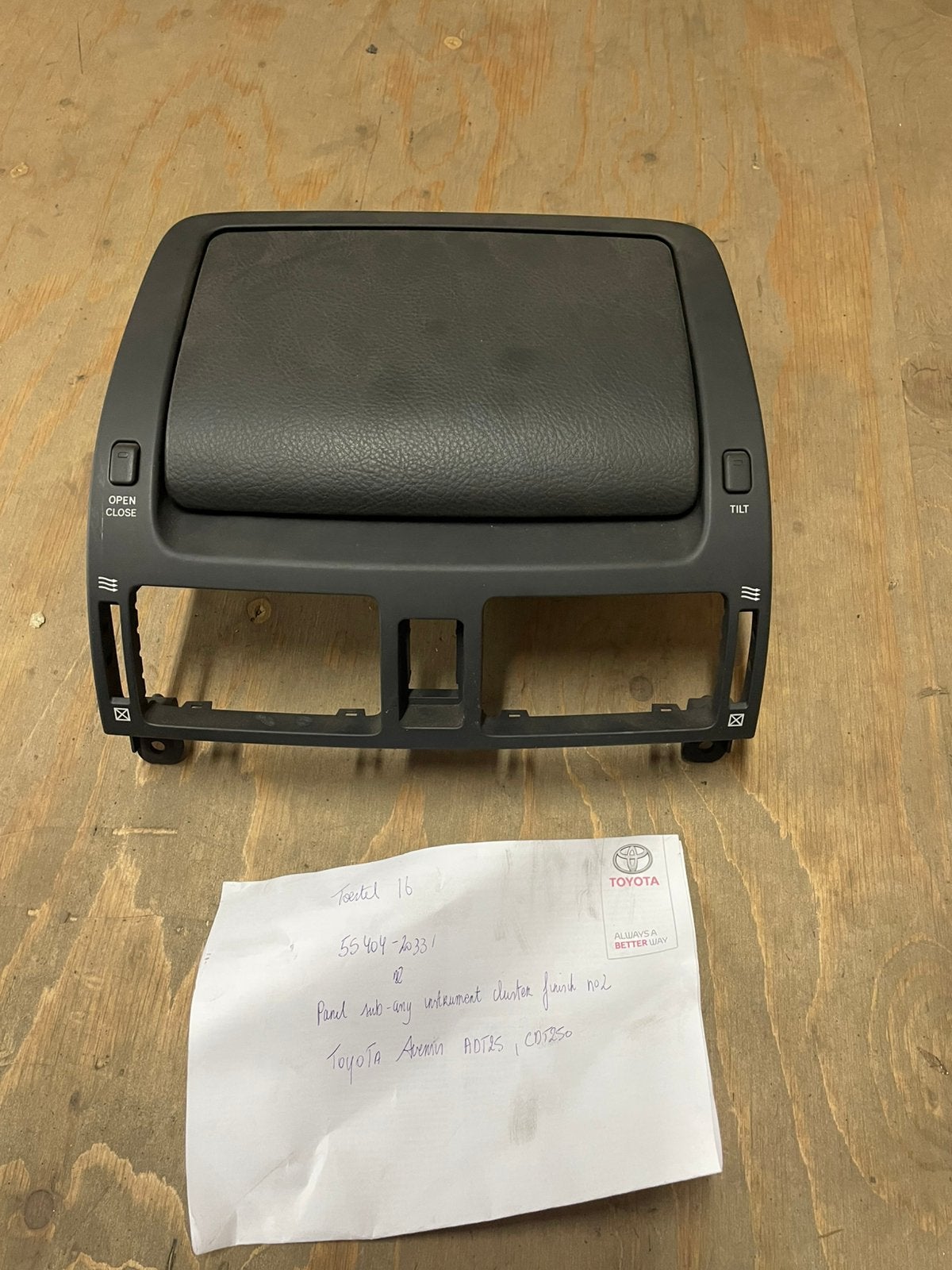Toyota avensis t25 display 55404-20331, Ophalen of Verzenden