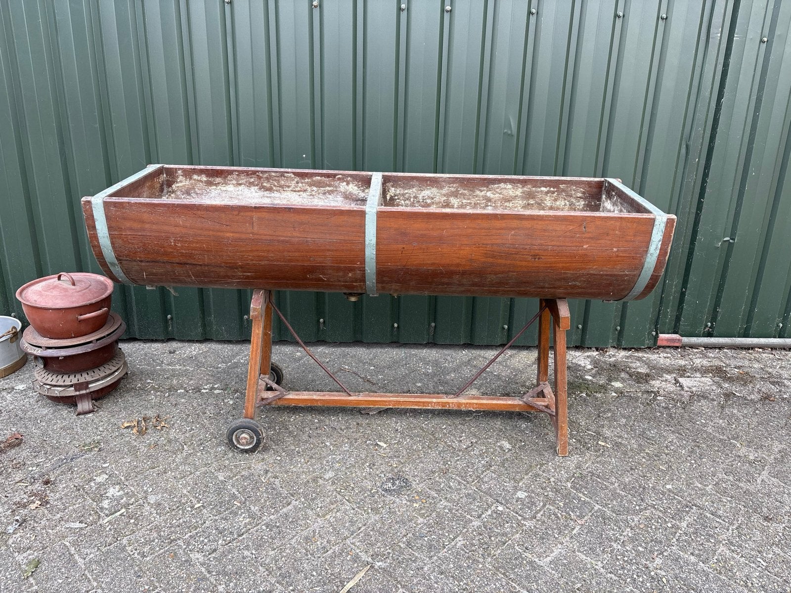 Antieke Houten plantenbak / voerbak, Tuin en Terras, Gebruikt, 100 cm of meer, Ophalen of Verzenden, Binnen