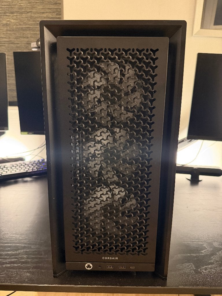 ALTERNATE Thunderstorm Pro Ryzen 7 – RTX 5070 Ti gaming pc, Computers en Software, Ophalen, 32 GB, Zo goed als nieuw, 2 TB