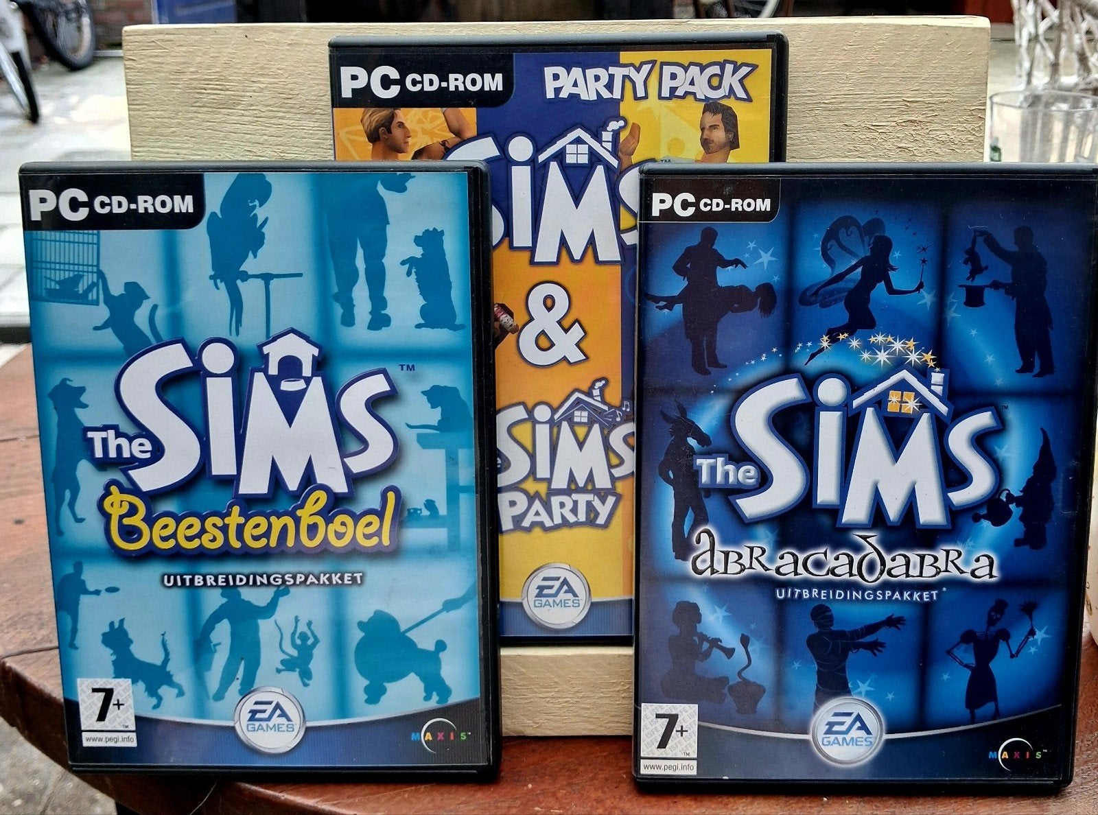 The Sims PC CD-ROM Uitbreidingspakketten (3 stuks), Gebruikt, 1 speler, Ophalen of Verzenden, Vanaf 7 jaar