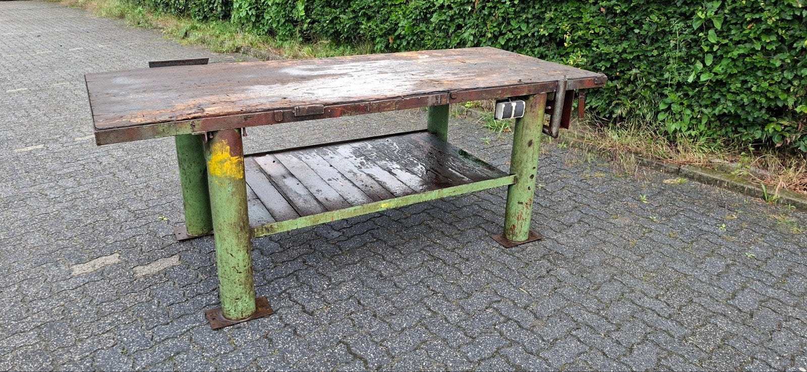 Robuuste Werkbank - Industrieel Design, Doe-het-zelf en Verbouw, Werkbanken, Ophalen, Gebruikt, Bankschroef