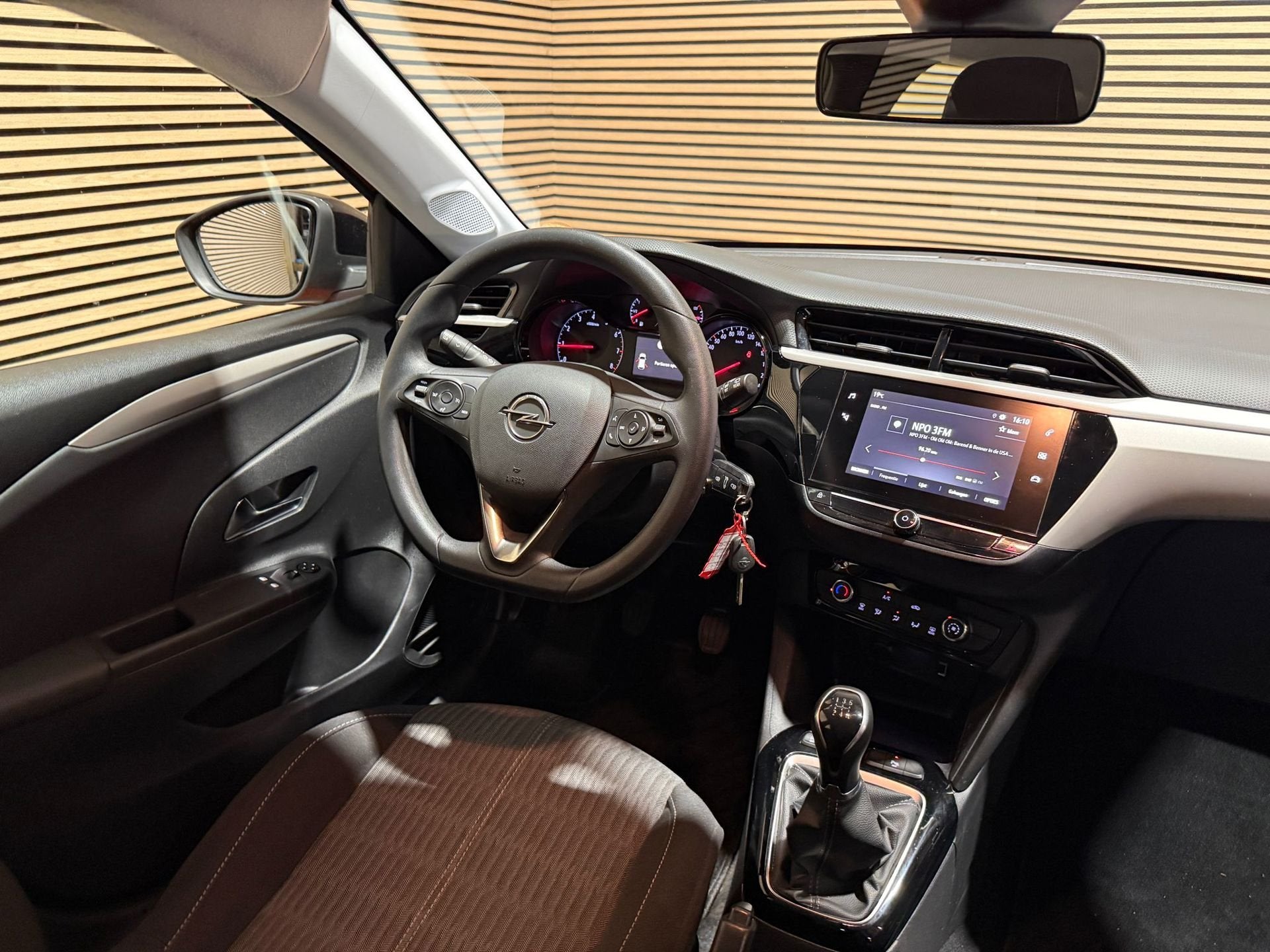 Opel Corsa 1.2 Edition | NAP | Carplay | Airco | Cruise, Auto's, Voorwielaandrijving, Stof, Euro 6, Met garantie (alle)