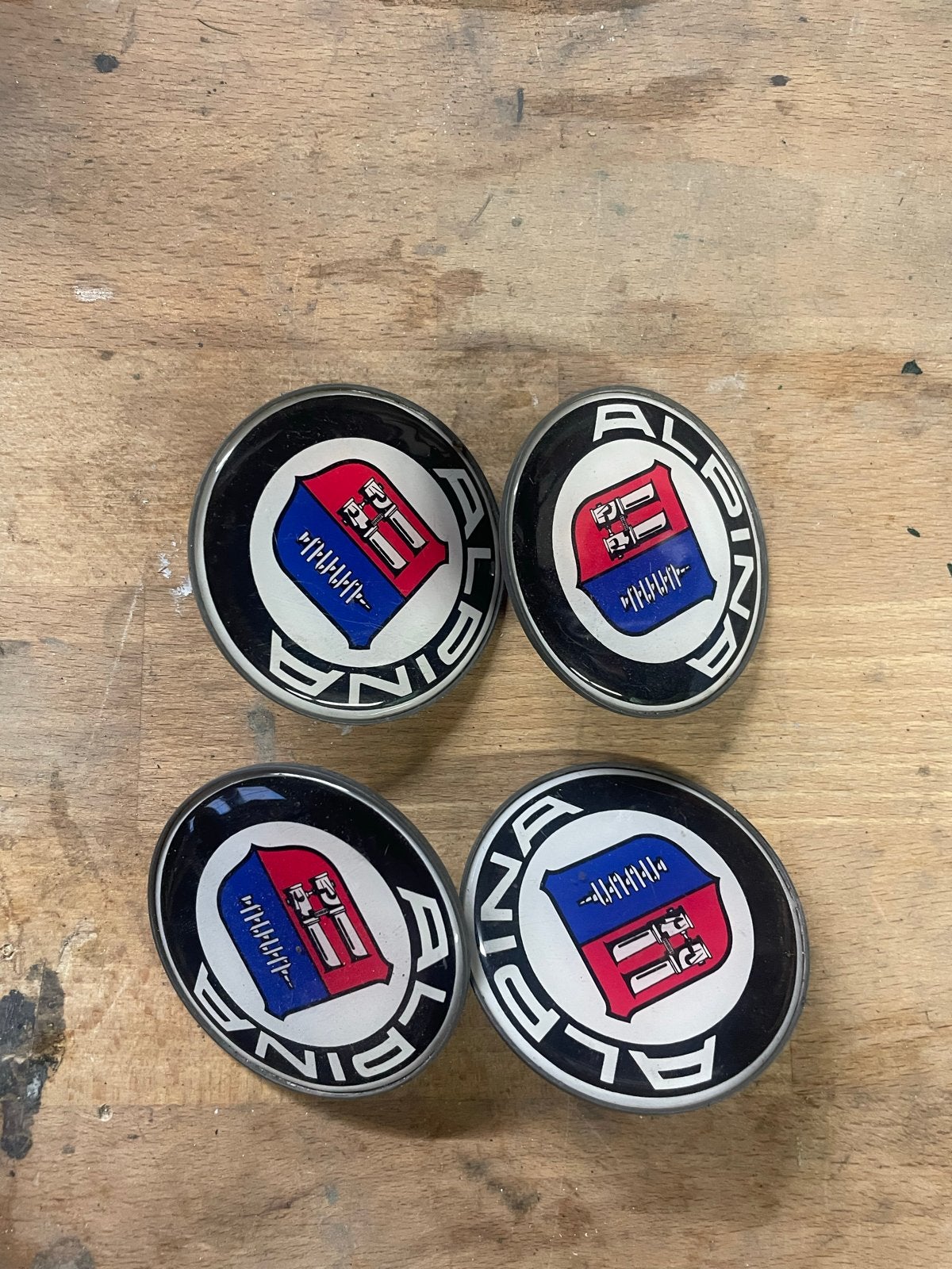 Set van 4 Alpina naafdoppen - Origineel en in goede staat, Ophalen of Verzenden, Gebruikt, BMW