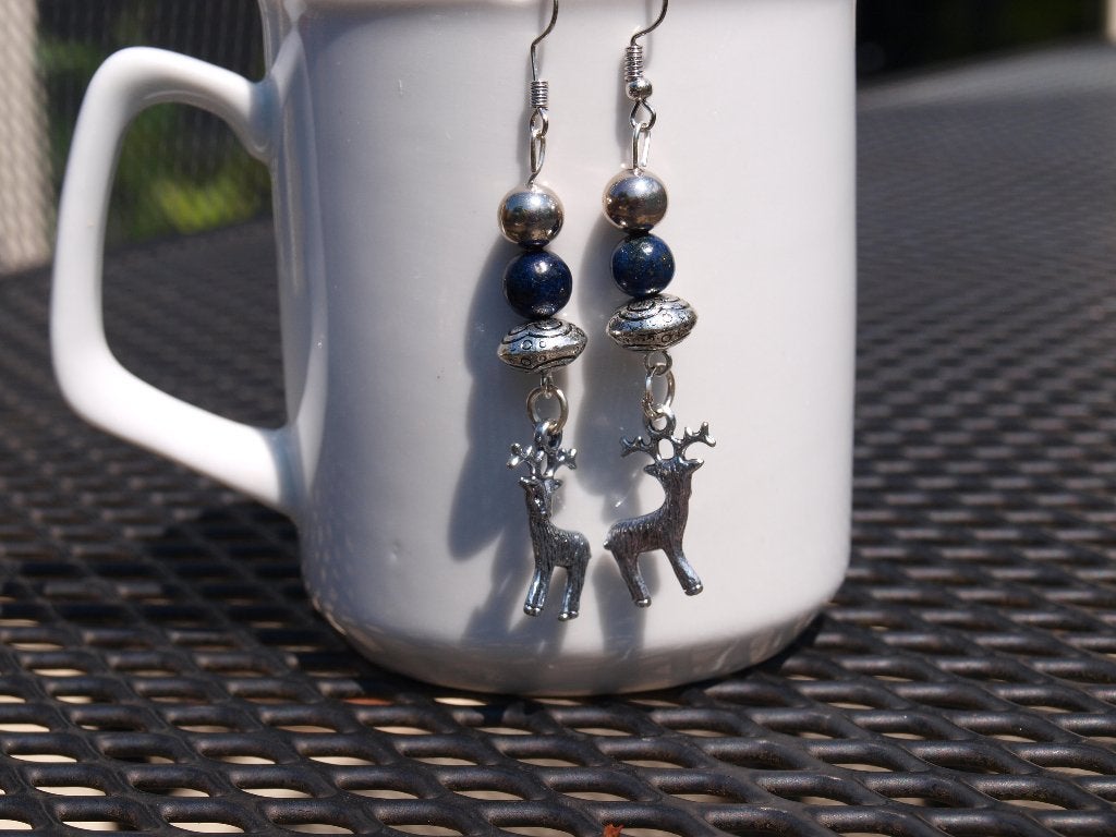 oorbellen van lapis lazuli, zilverkleurige kralen en hert, Overige materialen, Hangers, Blauw, Nieuw