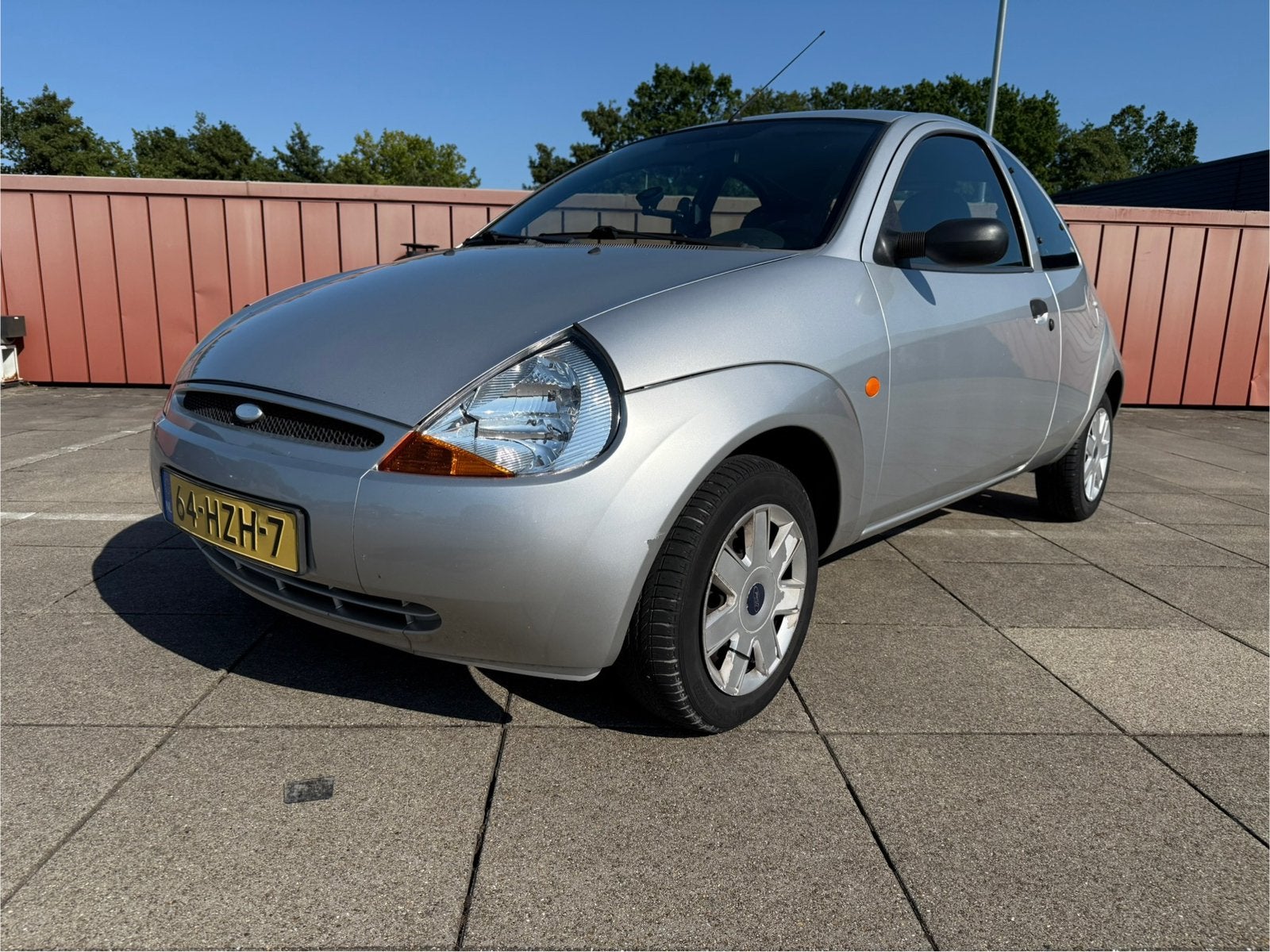 Ford Ka 1.3 I bouwjaar 2009 Grijs, Geen Roest!!, Voorwielaandrijving, 1299 cc, Stof, 31 €/maand