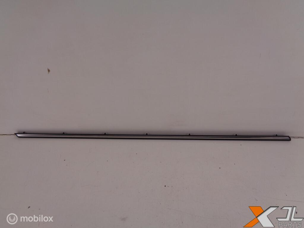 A1236900580 SIERLIJST LINKS VOORPORTIER NEW OLD STOCK, Auto-onderdelen, Mercedes-Benz, Nieuw, Ophalen of Verzenden, Mercedes-Benz