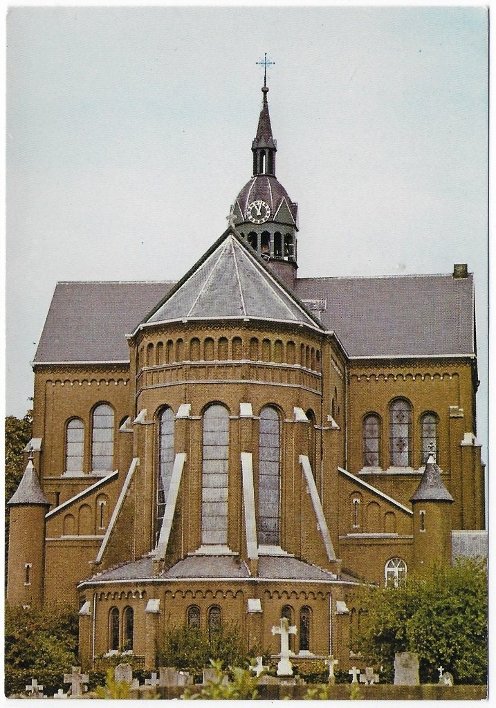 Beneden Leeuwen R.K. kerk Gelopen ansichtkaart B4820, Ophalen of Verzenden, 1980 tot heden, Gelopen, Zuid-Holland
