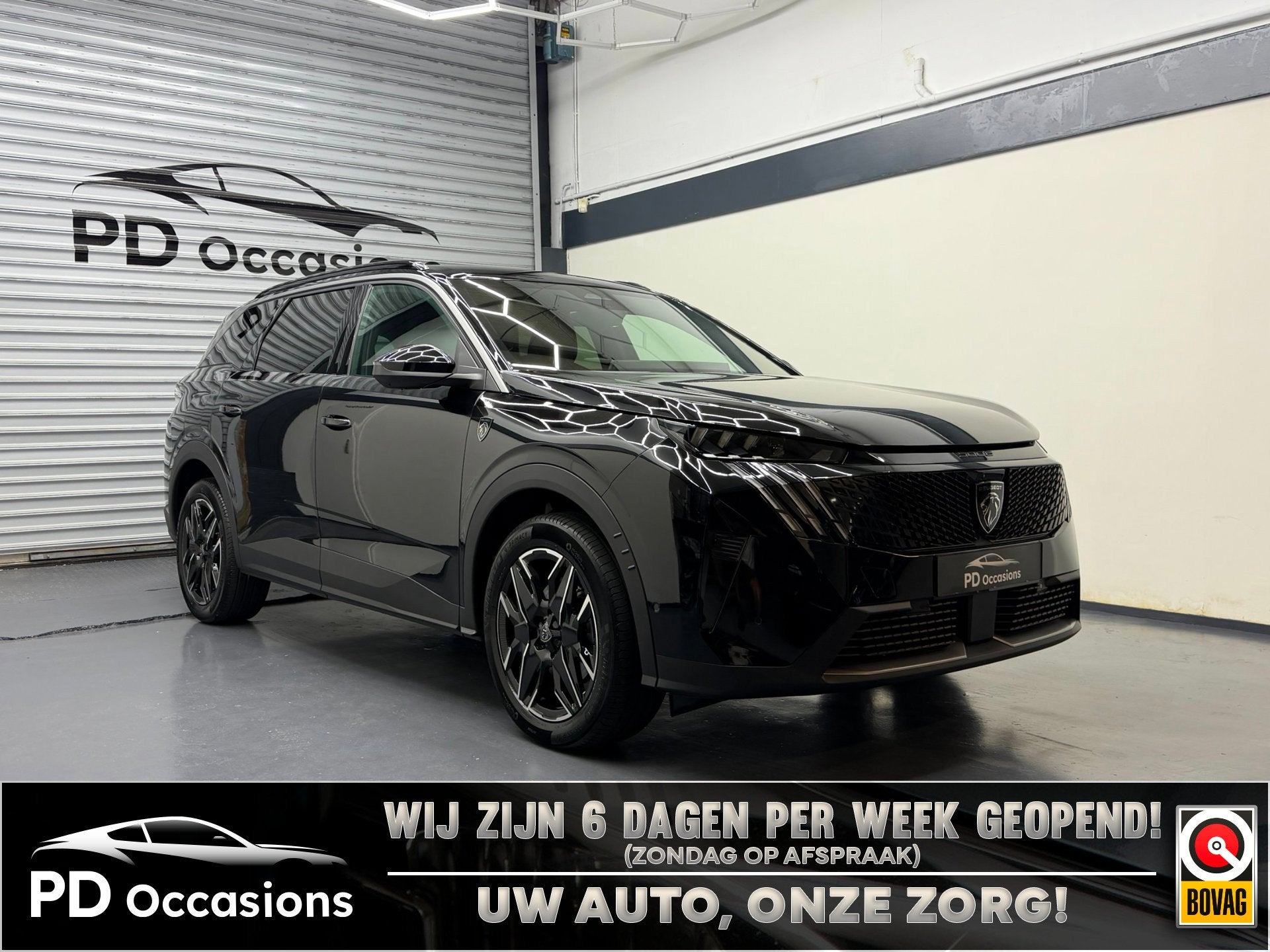 Peugeot 5008 1.2 145PK Hybrid 145 GT Executive 7p. - Demo -, 145 pk, Zwart, 1199 cc, Adaptive Cruise Control
