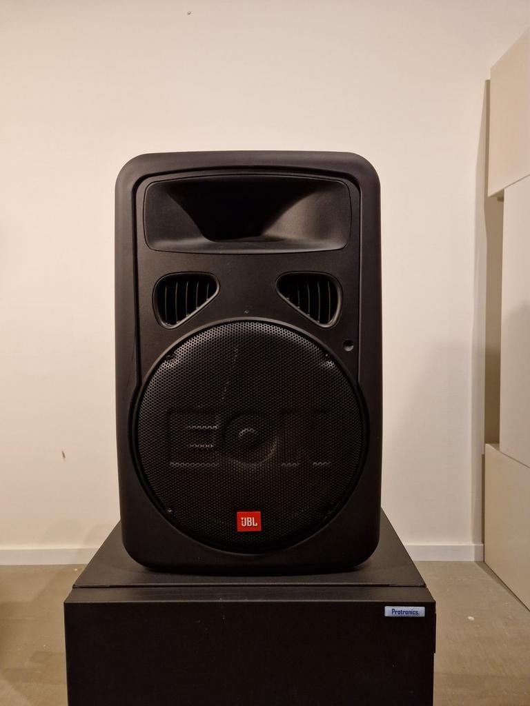 ✅ JBL eon 15g2 versie black (G2)