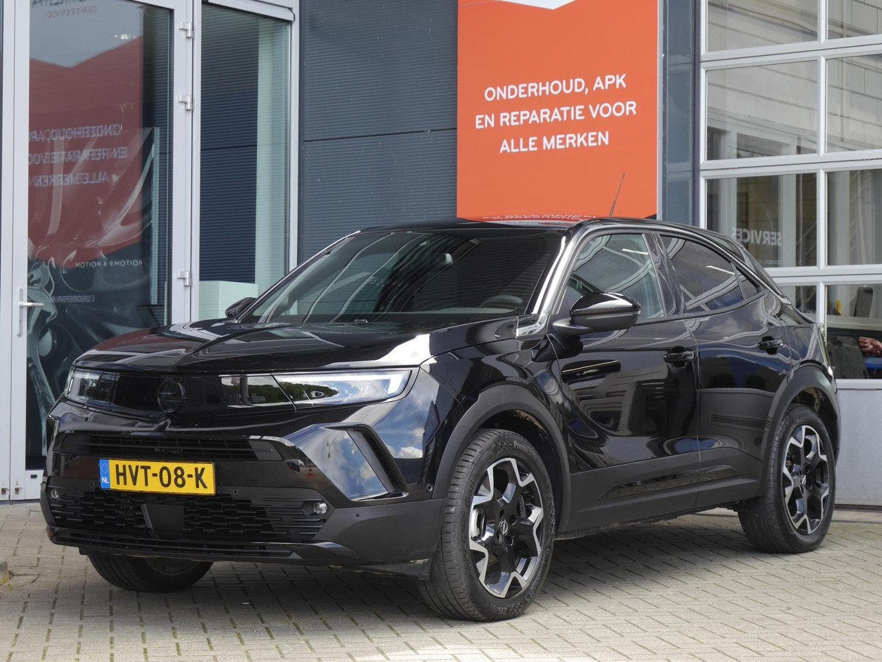 Opel Mokka 1.2 Turbo Ultimate | Demo | Adaptive Cruise Contr, Auto's, 136 pk, Gebruikt, 1199 cc, Parkeersensor