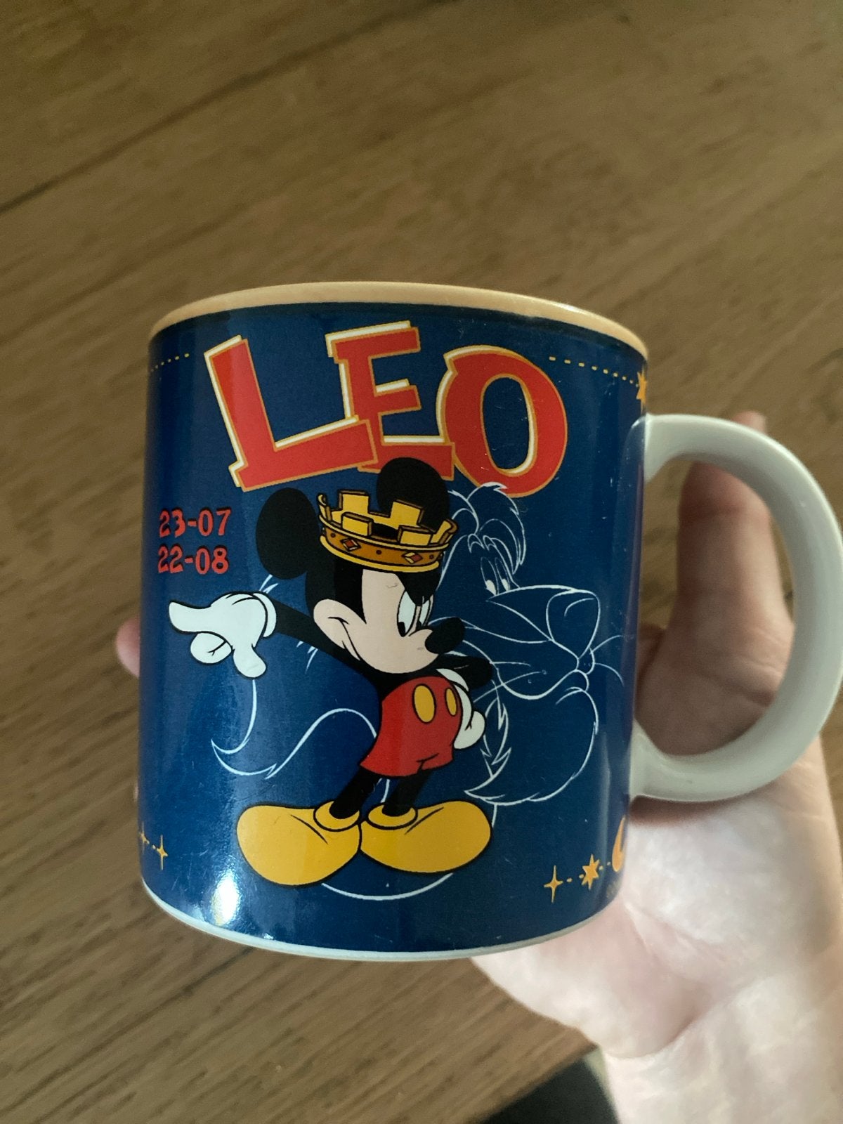 Disney Mickey Mouse Leeuw Sterrenbeeld Mok - Disneyland Japa, Ophalen of Verzenden, Steen/keramiek, Overige merken, Overige typen