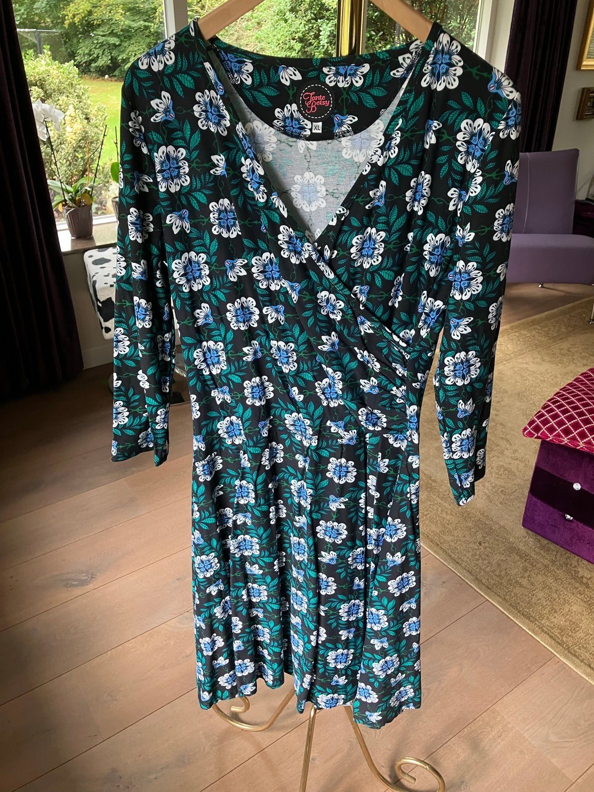 2 x Tante Betsy jurk met bloemenprint en effen zwarte, Kleding | Dames, Zwart, Maat 46/48 (XL) of groter, Ophalen of Verzenden