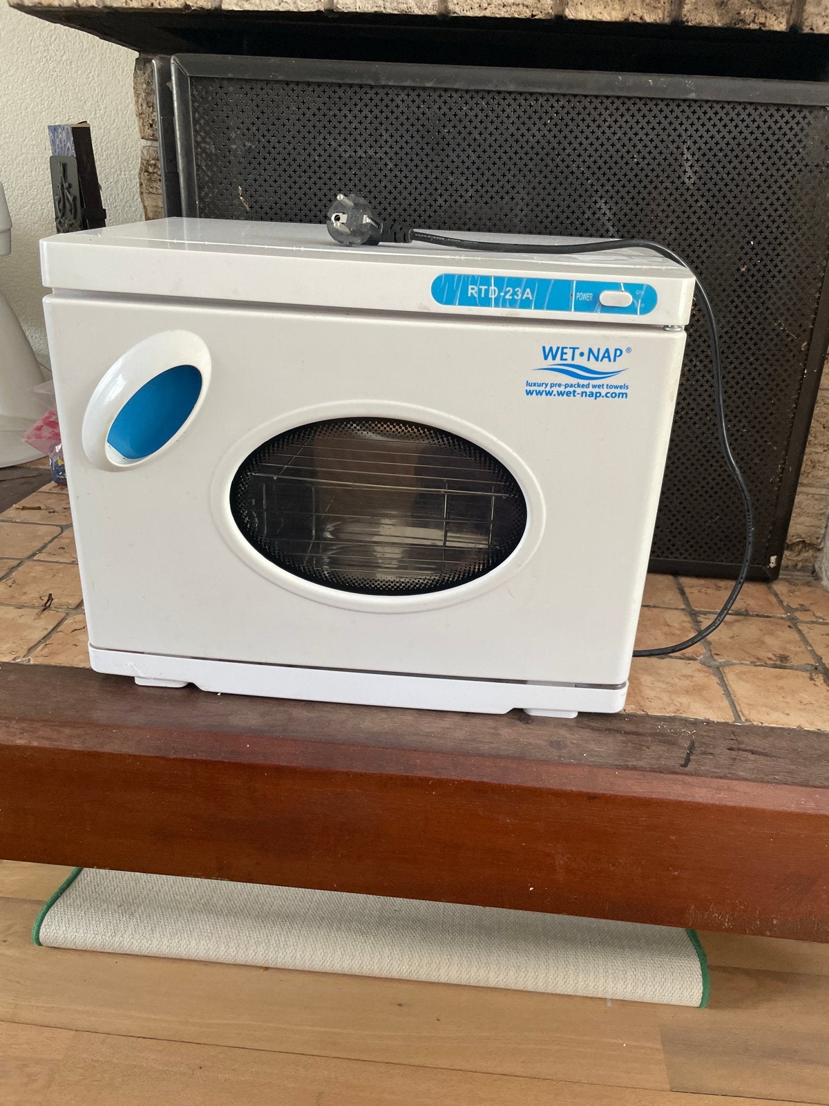 Wet-Nap RTD-23A Handdoekwarmer / Sterilisator, Ophalen, Gebruikt