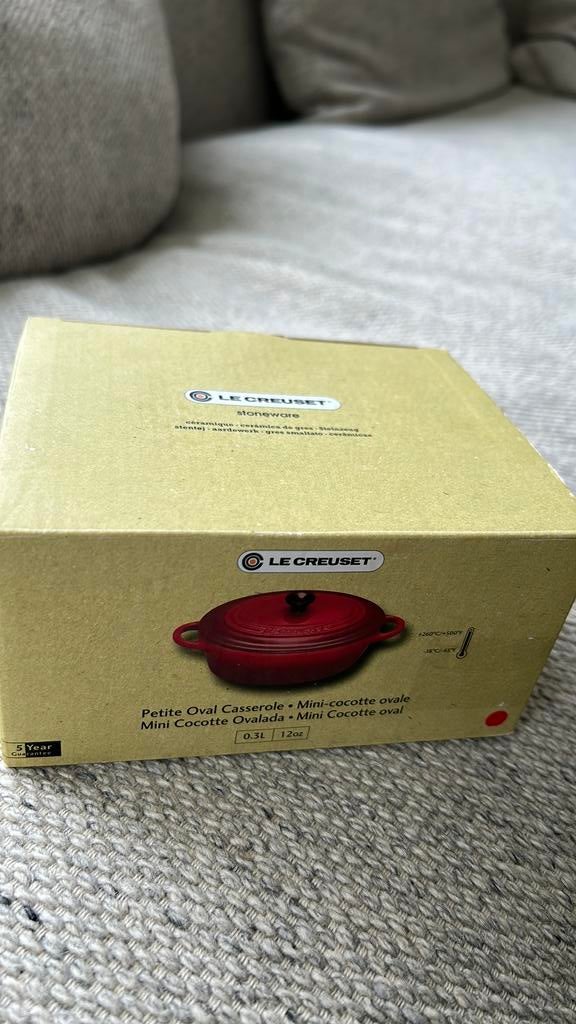 Le Creuset mini oval casserole. 12 cm, Ophalen of Verzenden, Zo goed als nieuw, Waxinelicht, Fondueset
