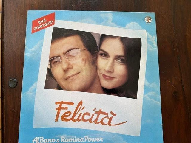LP  Albano  &  Romina  Power   Gesigneerd, Ophalen of Verzenden, Zo goed als nieuw, 12 inch