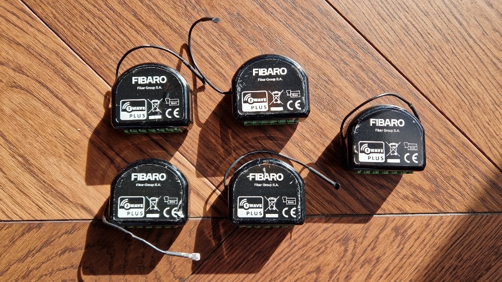5x Fibaro Dimmer 2 (FGD-212) dimmodules | Werken perfect, Hobby en Vrije tijd, Ophalen of Verzenden, Gebruikt