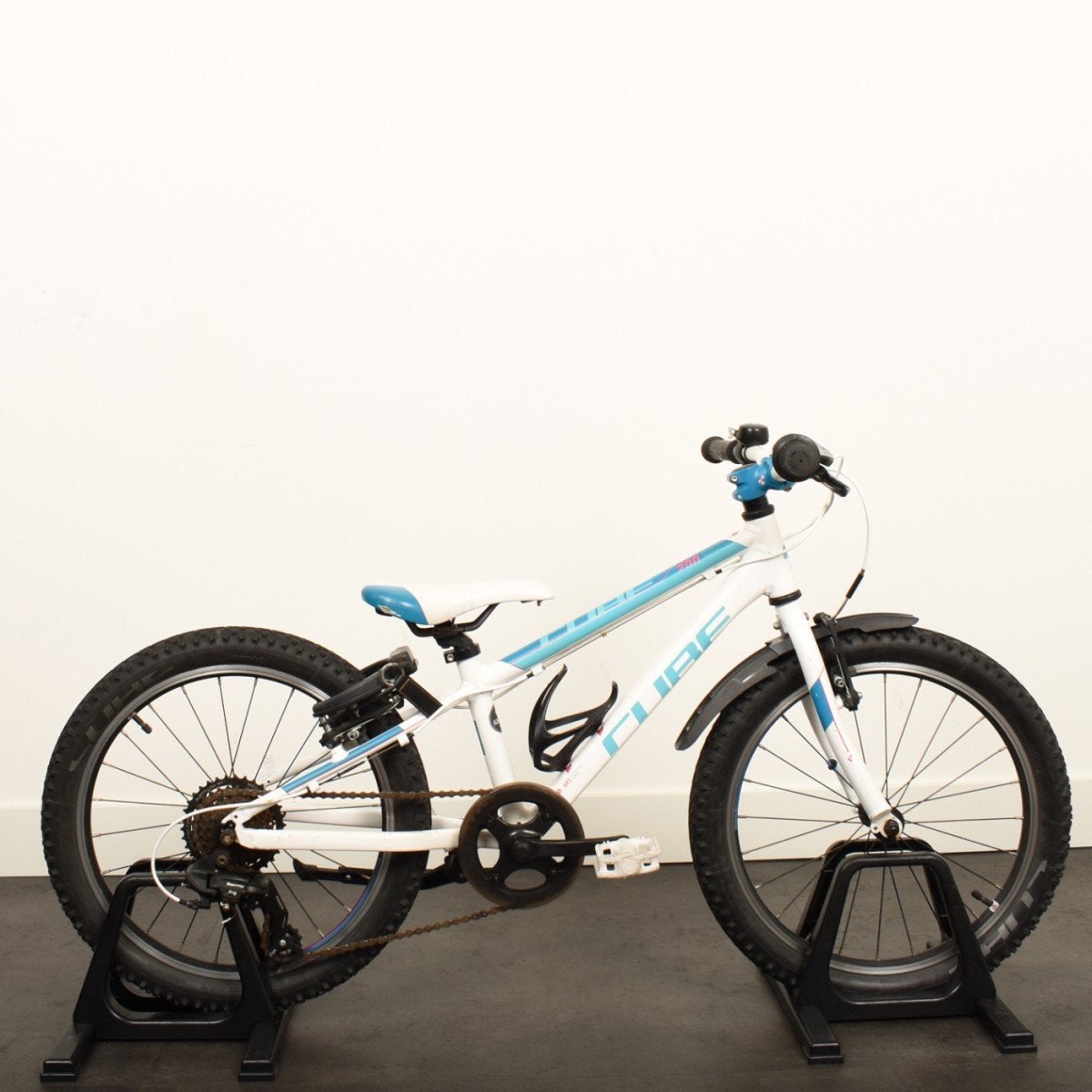 Cube Acid 200 Meisjes Mat wit / Blauw, Fietsen en Brommers, Ophalen, 20 inch of meer, Gebruikt, -