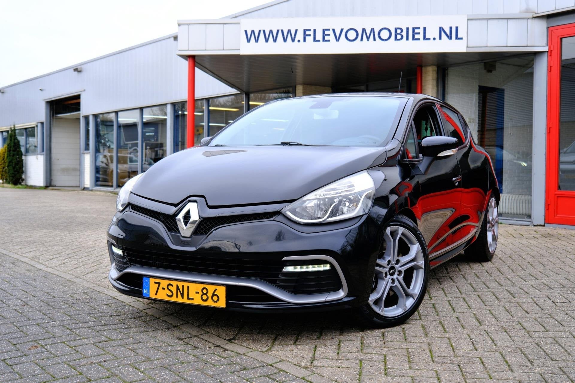 Renault Clio 1.6 R.S. 200pk Aut. Leer|Stoelverwarming|Enz..., Auto's, Euro 5, 1618 cc, Gebruikt, 4 cilinders