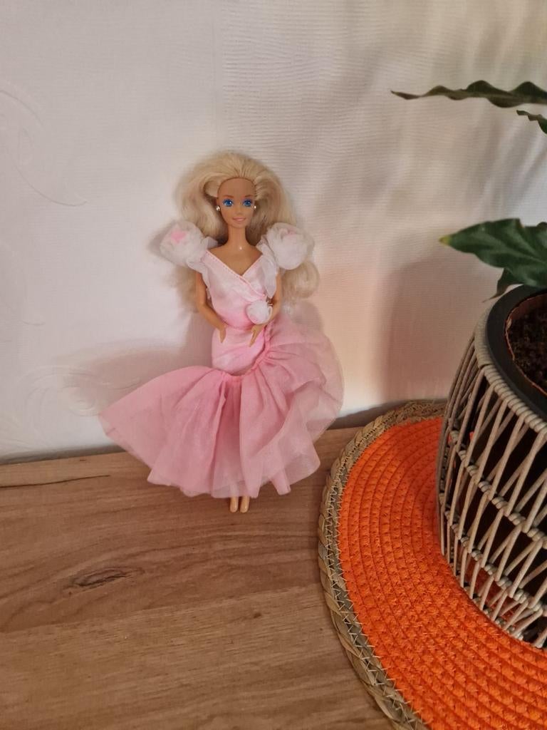 Barbie puppen von mattel, Ophalen of Verzenden, Pop