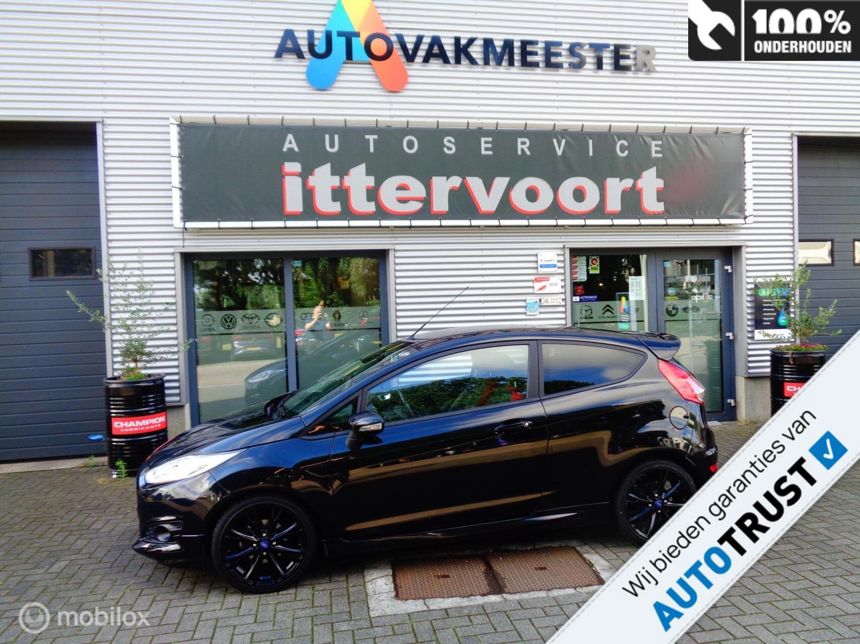 Foto 3 van Ford Fiesta 1.0 EcoBoost Black Edition