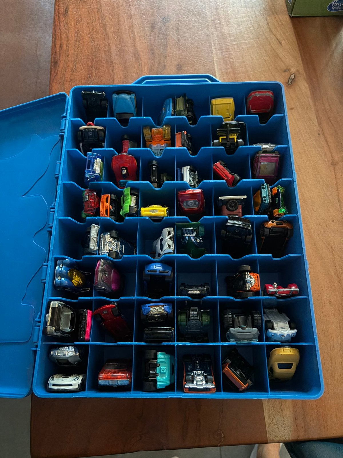 Grote Hot Wheels set, Ophalen, Zo goed als nieuw