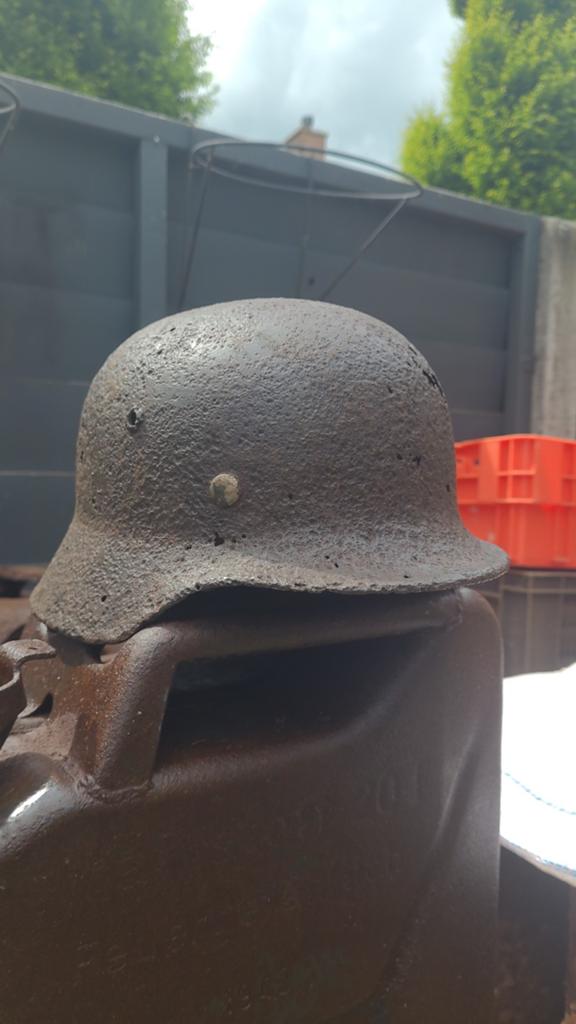 Duitse helm wo2 te koop, Verzamelen, Ophalen of Verzenden, Landmacht, Duitsland, Helm of Baret